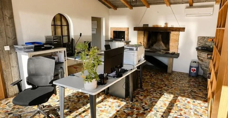 Magnifique propriété contemporaine avec dépendance à vendre à Boécourt – Foto 12 von 13