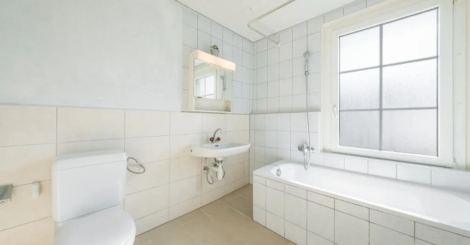 IMMEUBLE MIXTE CENTRÉ - LOCAL COMMERCIAL + APP 3,5 PCES - EXCLUSIVITÉ – foto 9 di 13