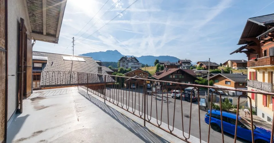 IMMEUBLE MIXTE CENTRÉ - LOCAL COMMERCIAL + APP 3,5 PCES - EXCLUSIVITÉ – foto 5 di 13