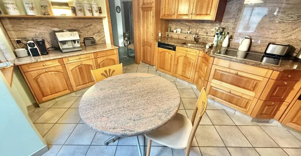À vendre à Buix maison locative de 3 appartements – Foto 4 von 13