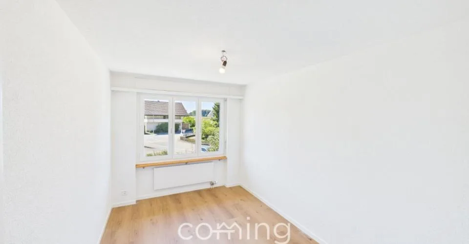 Modernisierte 4.5-Zimmer-Wohnung in Thörigen mit sonnigem Balkon