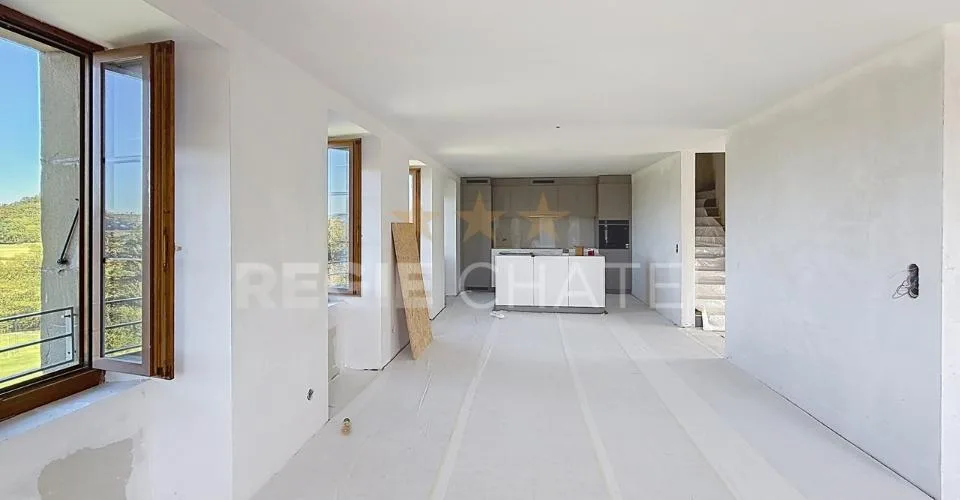 Magnifico 5.5 locali su 3 livelli