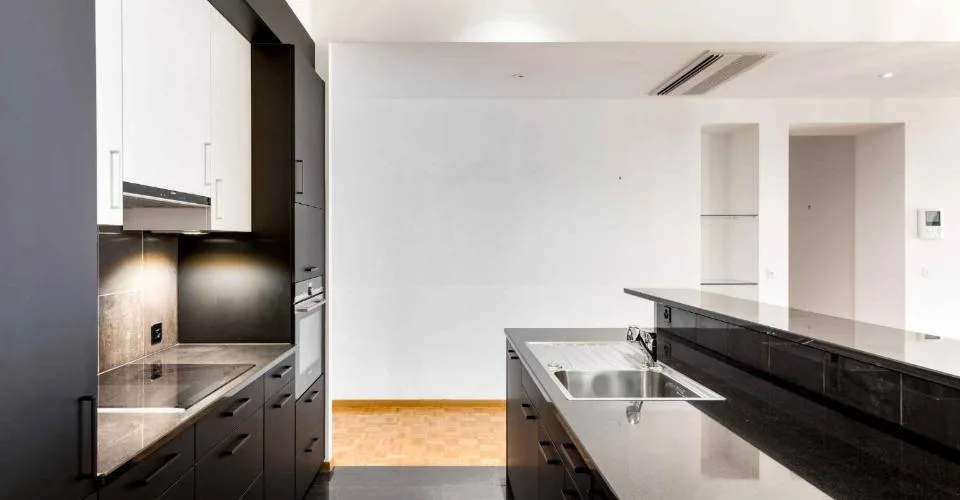 Appartement de caractère à deux pas des quais – Foto 3 von 14