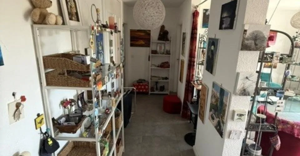 Bel appartement au rez-de-chaussée avec jardin à louer à Préverenges