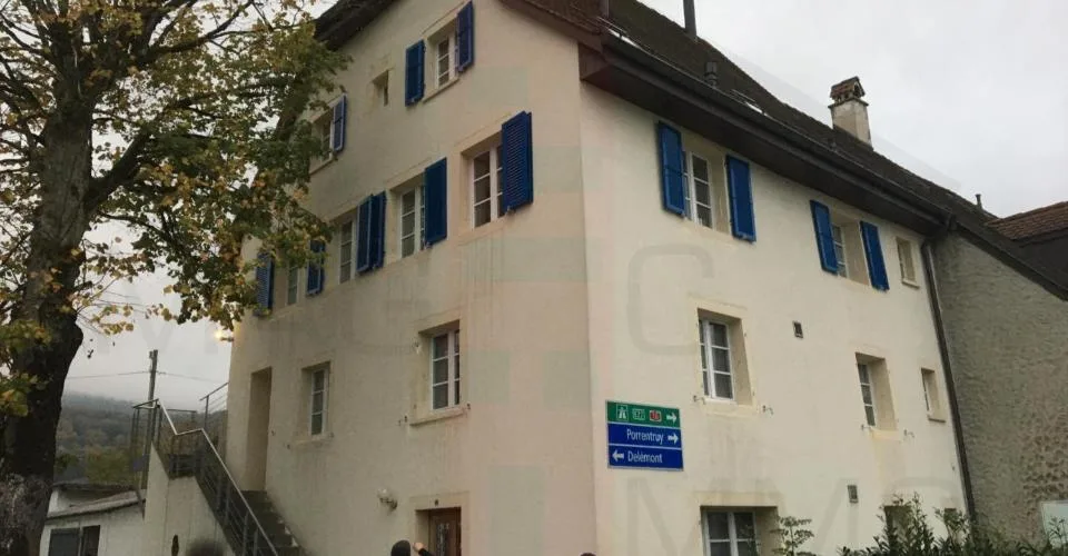 Appartement de 2,5 pièces au rez-de-chaussée à Cornol