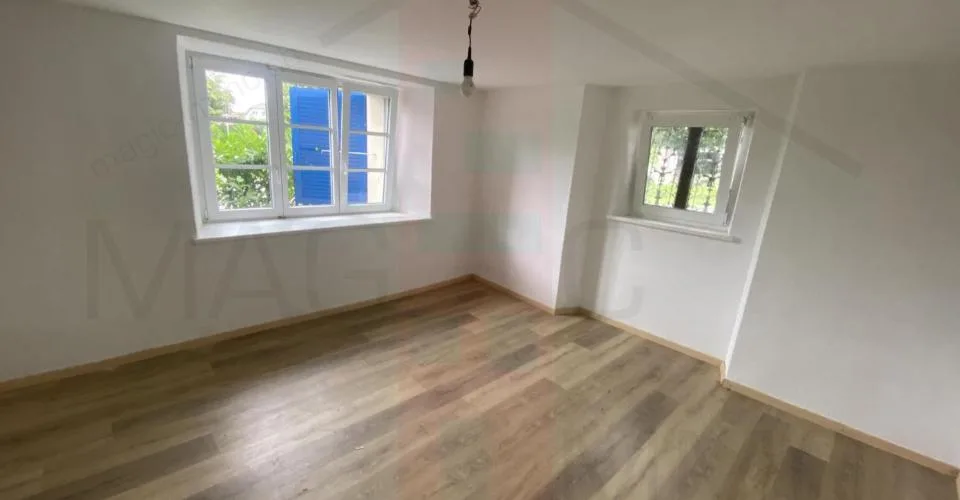 Appartement de 2,5 pièces au rez-de-chaussée à Cornol