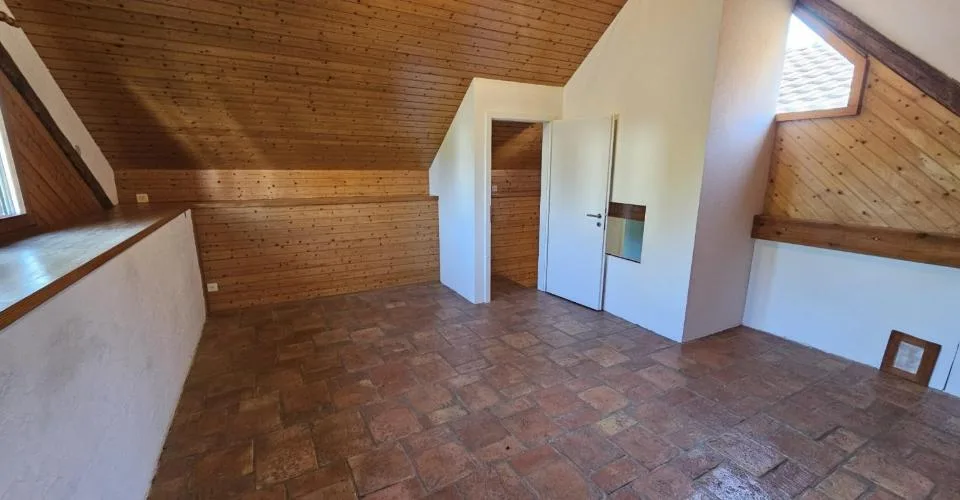 À louer à Movelier maison familiale de 5.5 pièces