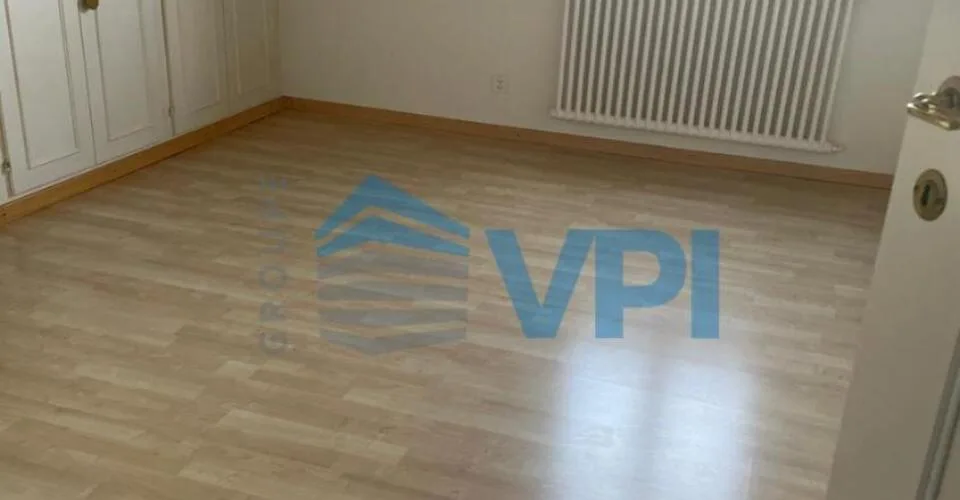 Magnifique villa familiale rénovée avec piscine à Sezenove Bernex