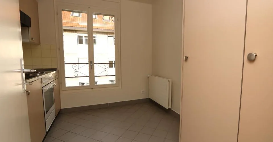 Appartement de 4 pièces aux Pâquis – Foto 3 von 8