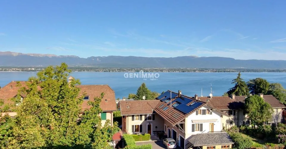 Appartement duplex avec vue panoramique sur le lac ? Anières