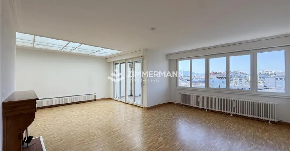 Appartement,8,245 – photo 3 of 13