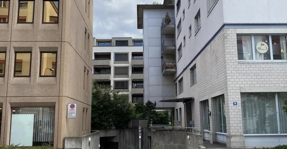 Diverse Einstellplätze zu vermieten – Foto 2 von 2
