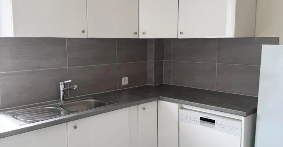 Habitat de 3.5 pièces au 1er étage – Foto 2 von 5