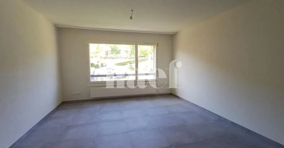 Studio rénové idéalement situé – Foto 5 von 6