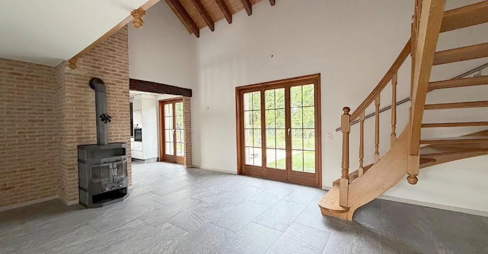 Villa mitoyenne avec jardin située à Yvonand dans quartier tranquille