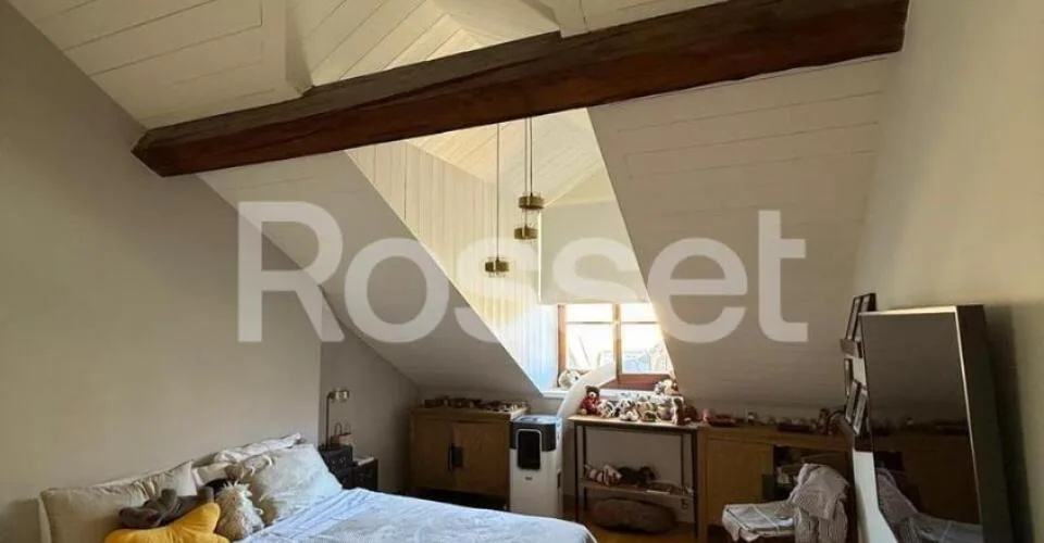 Magnifique duplex de 5 pièces au 6ème étage en vielle-ville – photo 10 sur 13