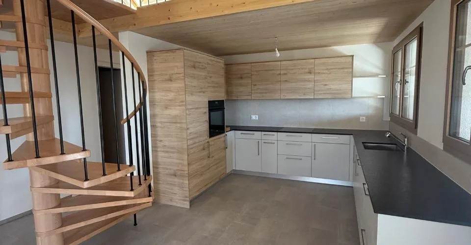 BAISSE DE PRIX: magnifique logement de 5.5 pièces dans une ferme rénovée