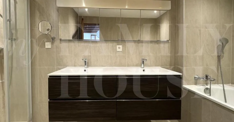 Spacieux appartement dans une magnifique propriété