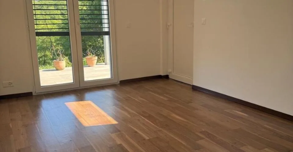 Jolie villa contigüe à Aïre – Foto 9 von 11