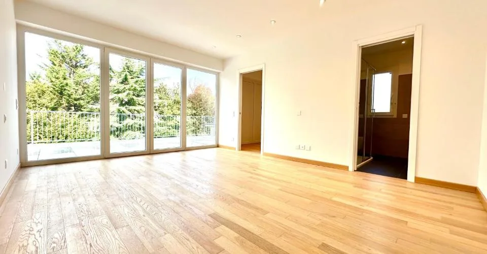 Villa da sogno a Lugano con 6,5 locali e vista mozzafiato – photo 6 of 10