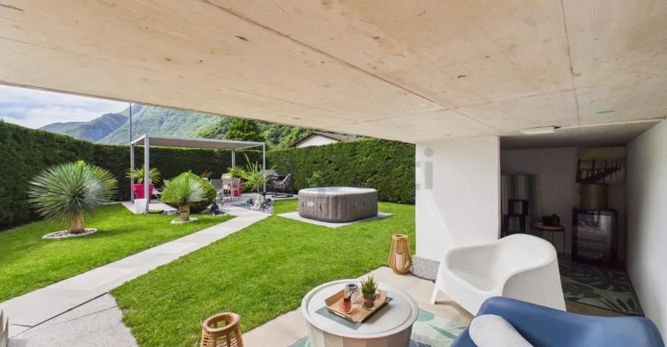 Einfamilienhaus mit 6,5 Zimmern und exklusivem Garten sowie großzügigen Räumen – Foto 11 von 27