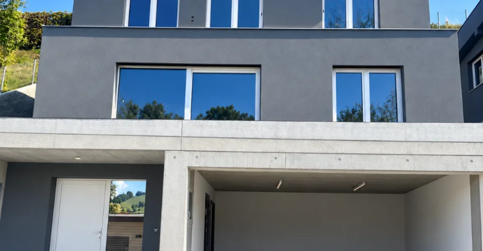 Casa unifamiliare nuova costruzione moderna in ambiente naturale – foto 11 di 23