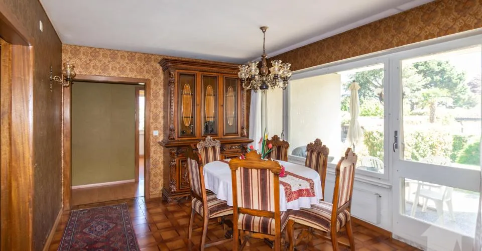 Charmante villa de 6.5 pcs avec magnifique jardin, situation idéale et calme – foto 11 di 13