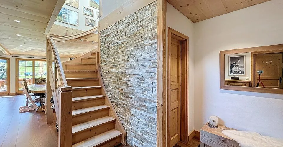Aux portes de Gstaad – Appartement d'exception dans un chalet moderne – photo 2 of 7