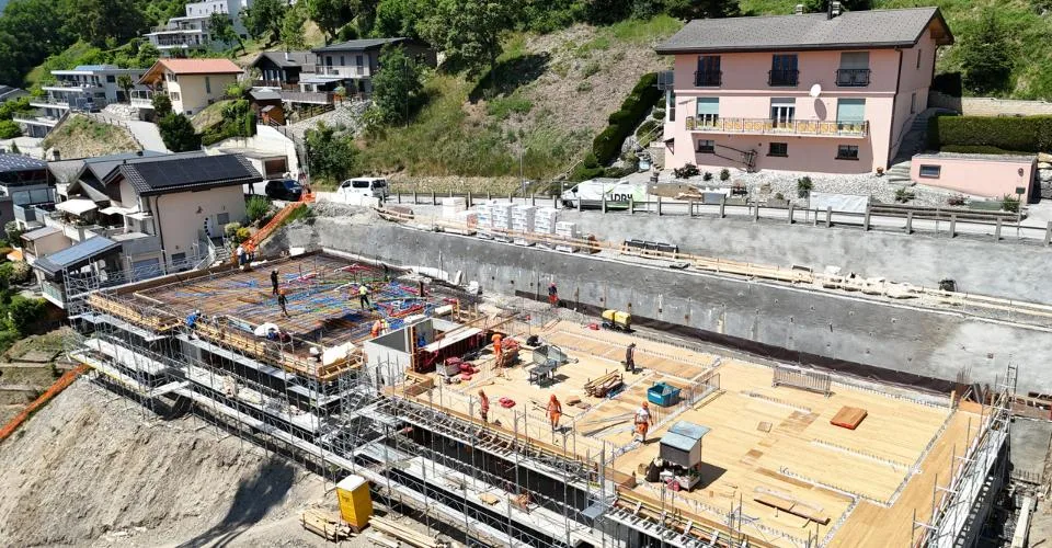 SAVIESE, splendide 4,5 pièces Vue imprenable à 180° - vaste terrasse – Foto 4 von 11