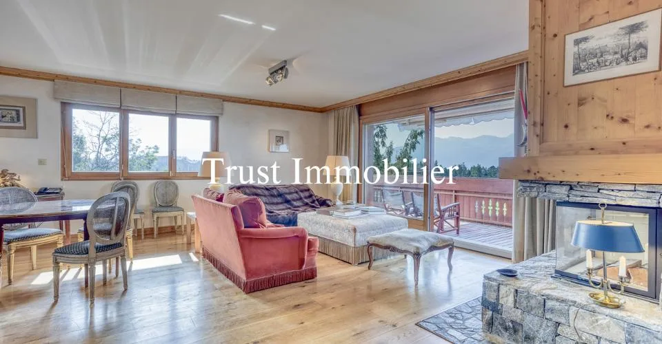 Splendido appartamento di 5.5 locali con vista panoramica sulle Alpi, a due passi dal centro – foto 5 di 13