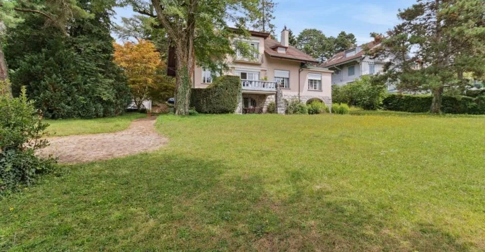 Superbe appartement avec grand jardin - Très jolie vue sur le lac – Foto 10 von 11