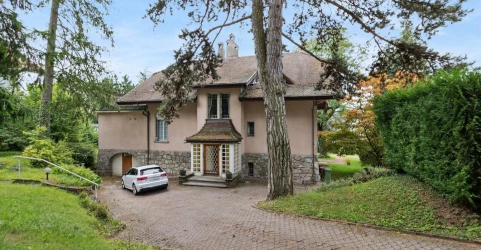 Superbe appartement avec grand jardin - Très jolie vue sur le lac – Foto 11 von 11