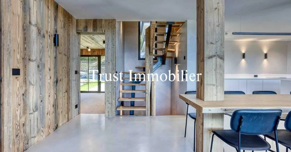 6001. Chalet Rare, 15 min à pied du Regent – photo 13 sur 13