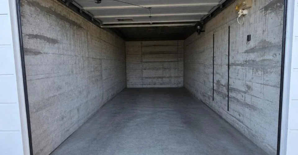 Appartement spacieux de 4,5 pièces avec 1 garage box – photo 10 sur 10