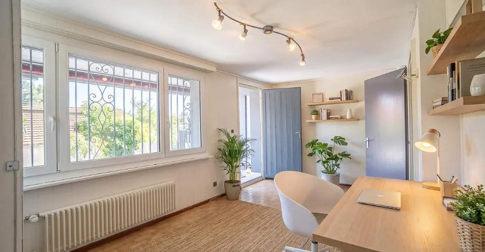 Propriété familiale avec piscine et beaux volumes à aménager – foto 6 di 6