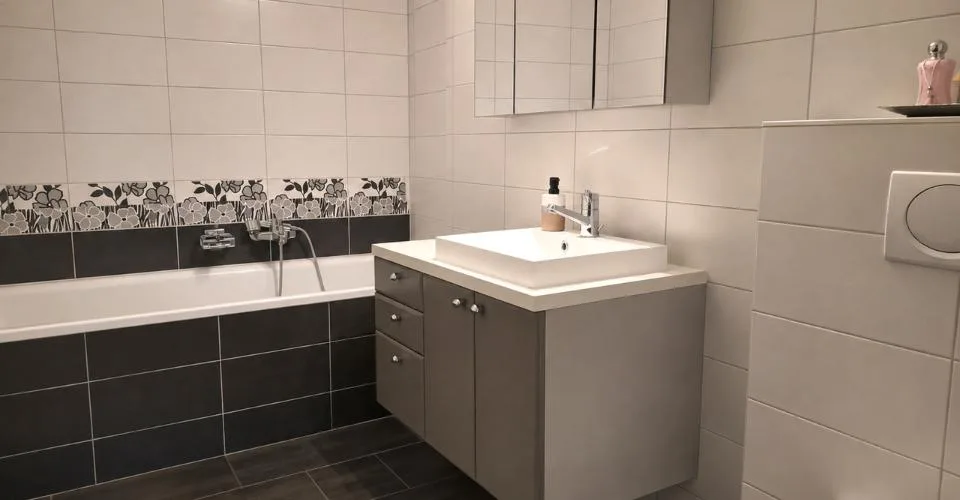 Au sein d'une construction récente – Foto 7 von 7