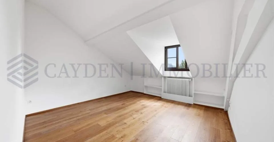 Exclusivité !!!! Beau 4 pièces entièrement rénové dans une bâtisse de charme. – Foto 7 von 22