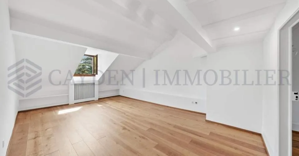 Exclusivité !!!! Beau 4 pièces entièrement rénové dans une bâtisse de charme. – Foto 6 von 22
