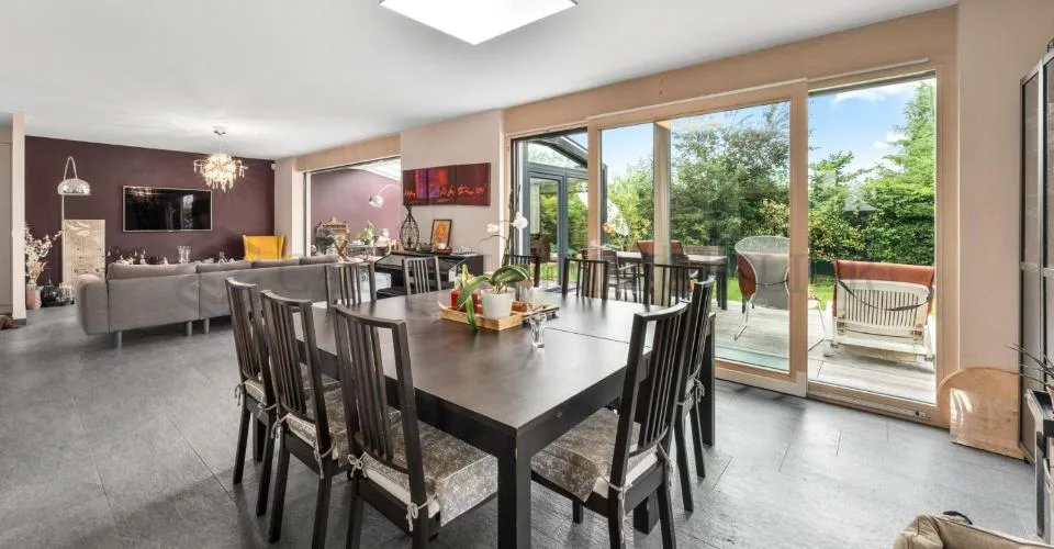 Villa bifamiliare Minergie con giardino alberato superbo! – foto 15 di 23