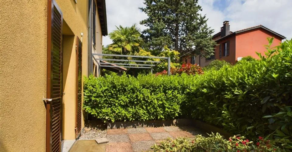 Einladendes 4.5-Zimmer-Reihenhaus in Caslano - Invitante casa a schiera di 4,5 locali a Caslano – photo 23 sur 24