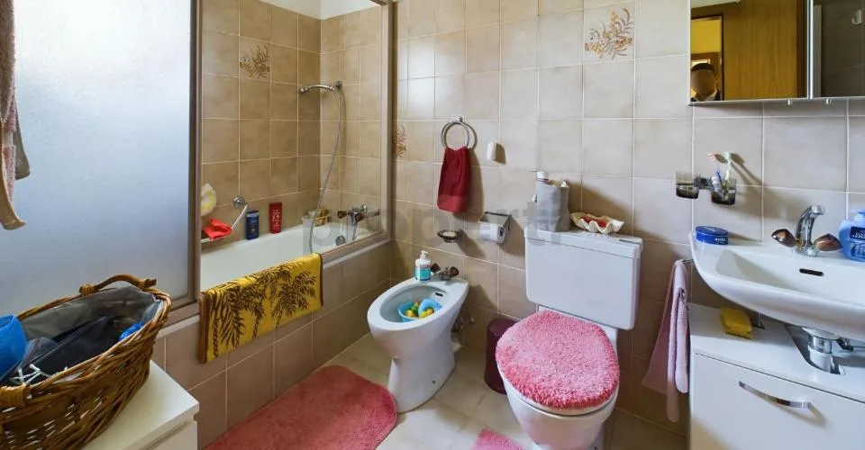 Einladendes 4.5-Zimmer-Reihenhaus in Caslano - Invitante casa a schiera di 4,5 locali a Caslano – photo 20 sur 24