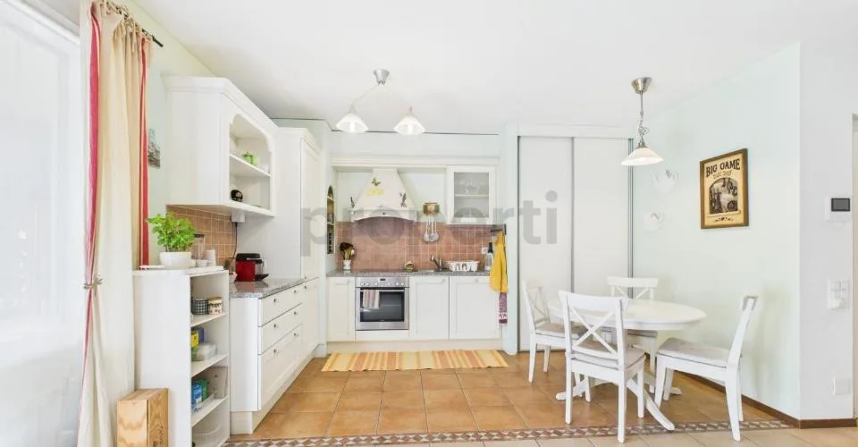 Exklusives 4.5-Zimmer-Apartment in Bellinzona, TI - Moderner Komfort in zentraler Lage – Foto 13 von 32