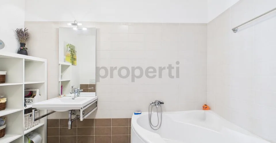 Exklusives 4.5-Zimmer-Apartment in Bellinzona, TI - Moderner Komfort in zentraler Lage – Foto 28 von 32
