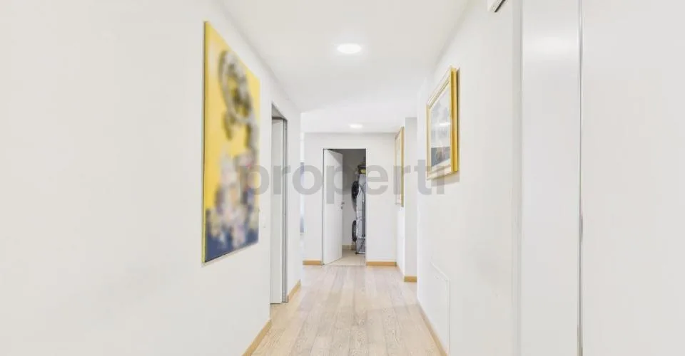 Elegante appartamento 4.5 locali con parcheggio privato, Balerna – foto 25 di 27