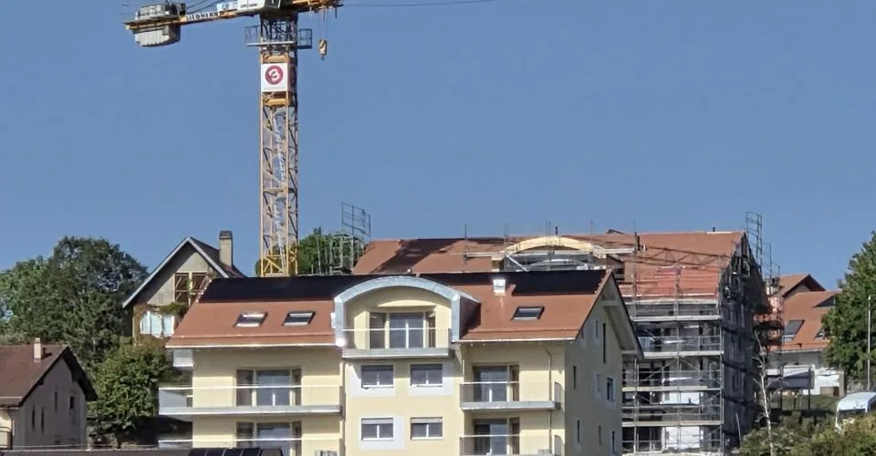 Jolis 2 pièces avec terrasse ou balcon à vendre à Orbe – photo 3 sur 10