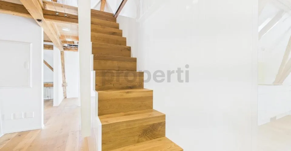 2.5 Zimmer Wohnung – ein einzigartiges Zuhause, das Geschichte und ...