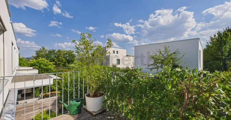 Exklusives Neubau-Einfamilienhaus in bester Lage von Binningen