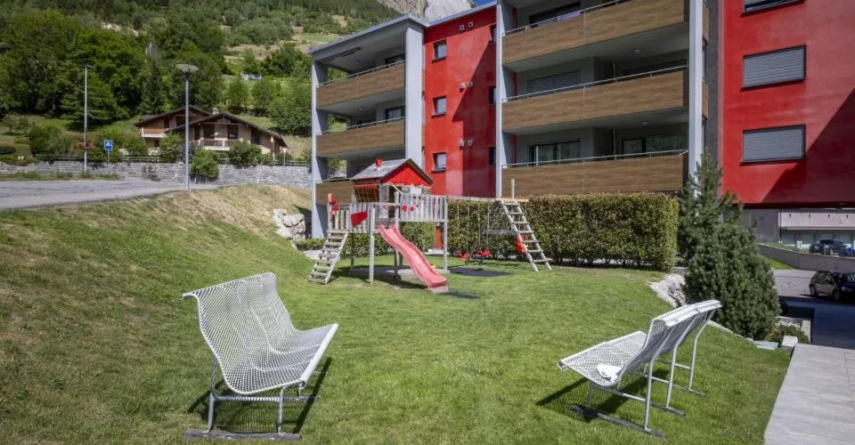 Spacieux 3 pièces 1/2 en rez-de-jardin de 107 m² – photo 20 sur 32
