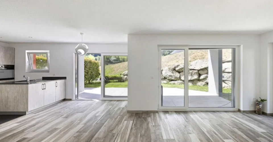 Spacieux 3 pièces 1/2 en rez-de-jardin de 107 m² – photo 27 sur 32