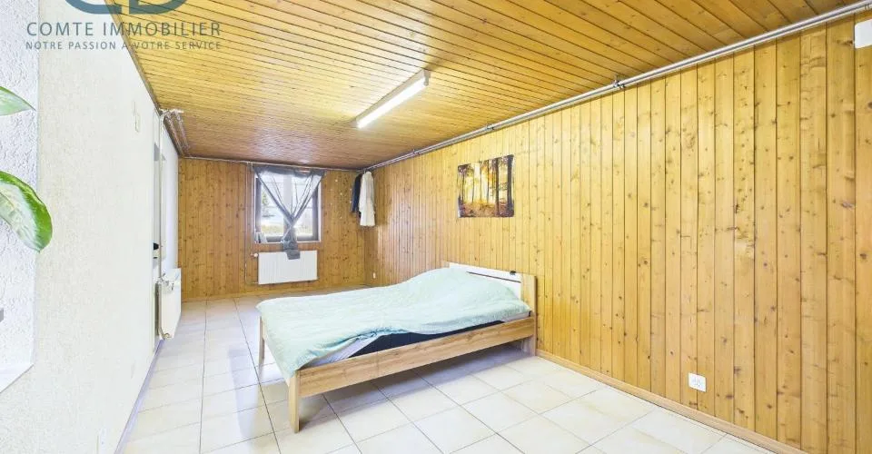 Alte renovierte Farm mit Stall und Grundstück – Foto 18 von 26